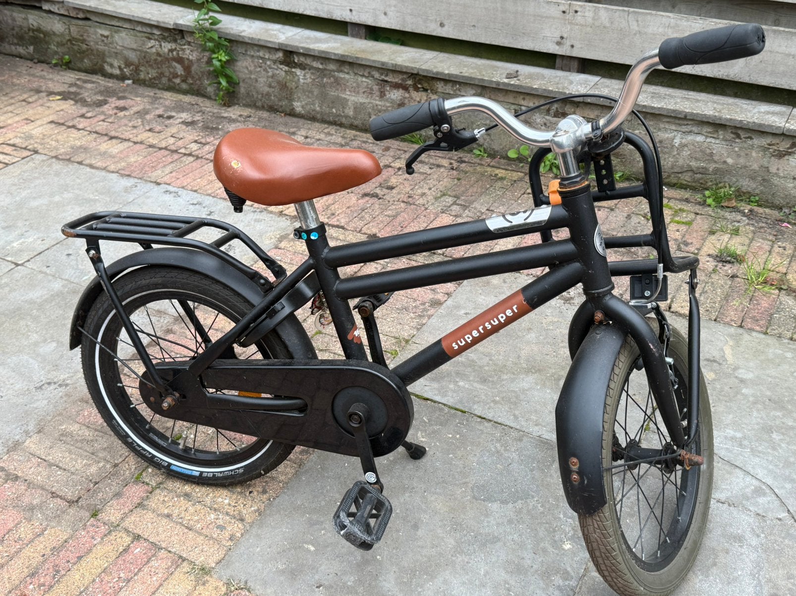 SuperSuper Cooper 20 inch kinderfiets – zwart, Fietsen en Brommers, Ophalen, Zo goed als nieuw, 20 inch of meer
