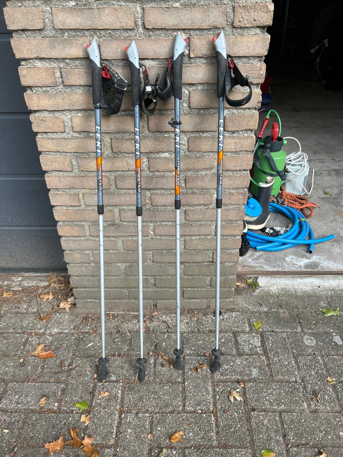 Leki Prestige wandelstokken (4 stuks), Ophalen, Gebruikt, Wandelstok