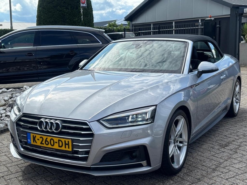 Audi A5 Cabriolet 3.0 TDI Quattro S-Line 2017 Automaat Trekh, Auto's, Automaat, Verwarmde buitenspiegels, Cabriolet, 4 stoelen