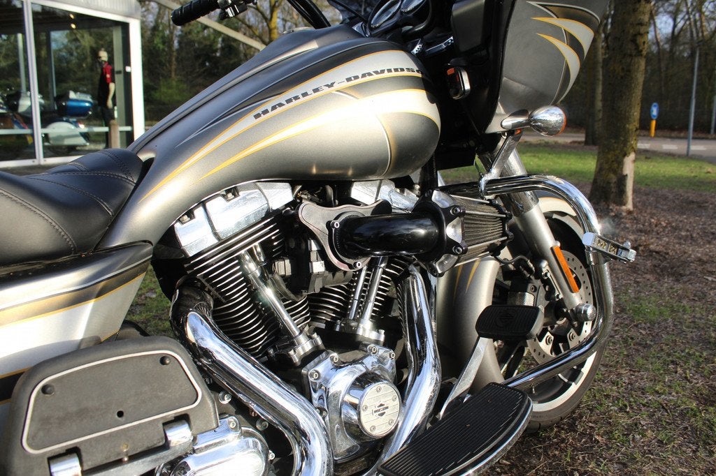 Harley-Davidson Road Glide Bagger Special, Motoren, Motoren | Harley-Davidson, 1688 cc, Bedrijf, Meer dan 35 kW, Overig