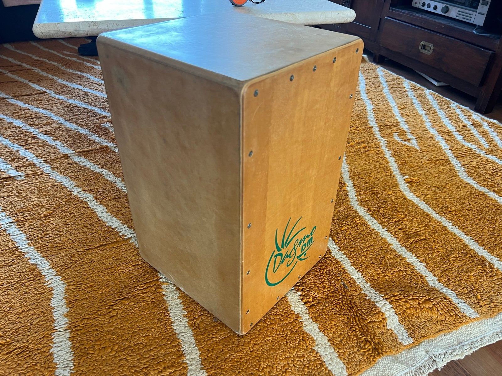 Daymo Cajon - Percussie-instrument, Ophalen of Verzenden, Gebruikt, Overige soorten