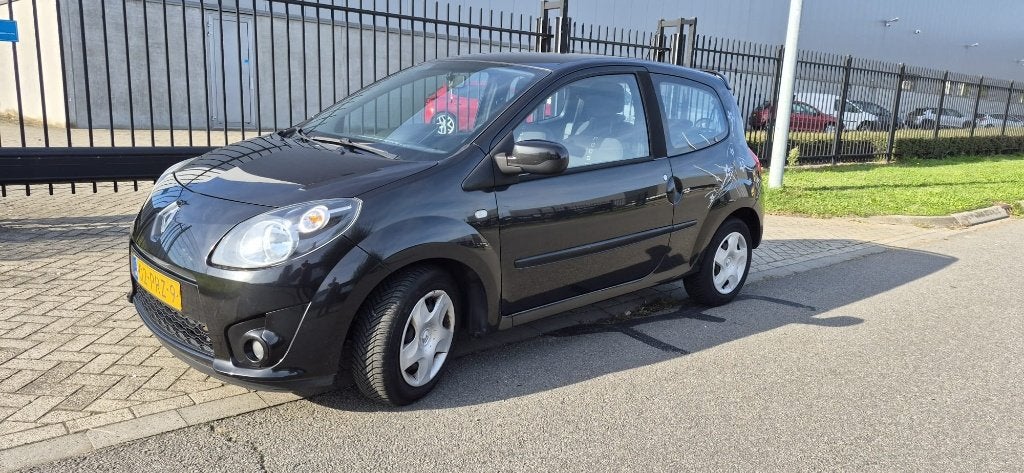 Renault Twingo 1.2 16V 2011 Zwart, Auto's, 839 kg, 74 pk, 4 cilinders, 4 stoelen