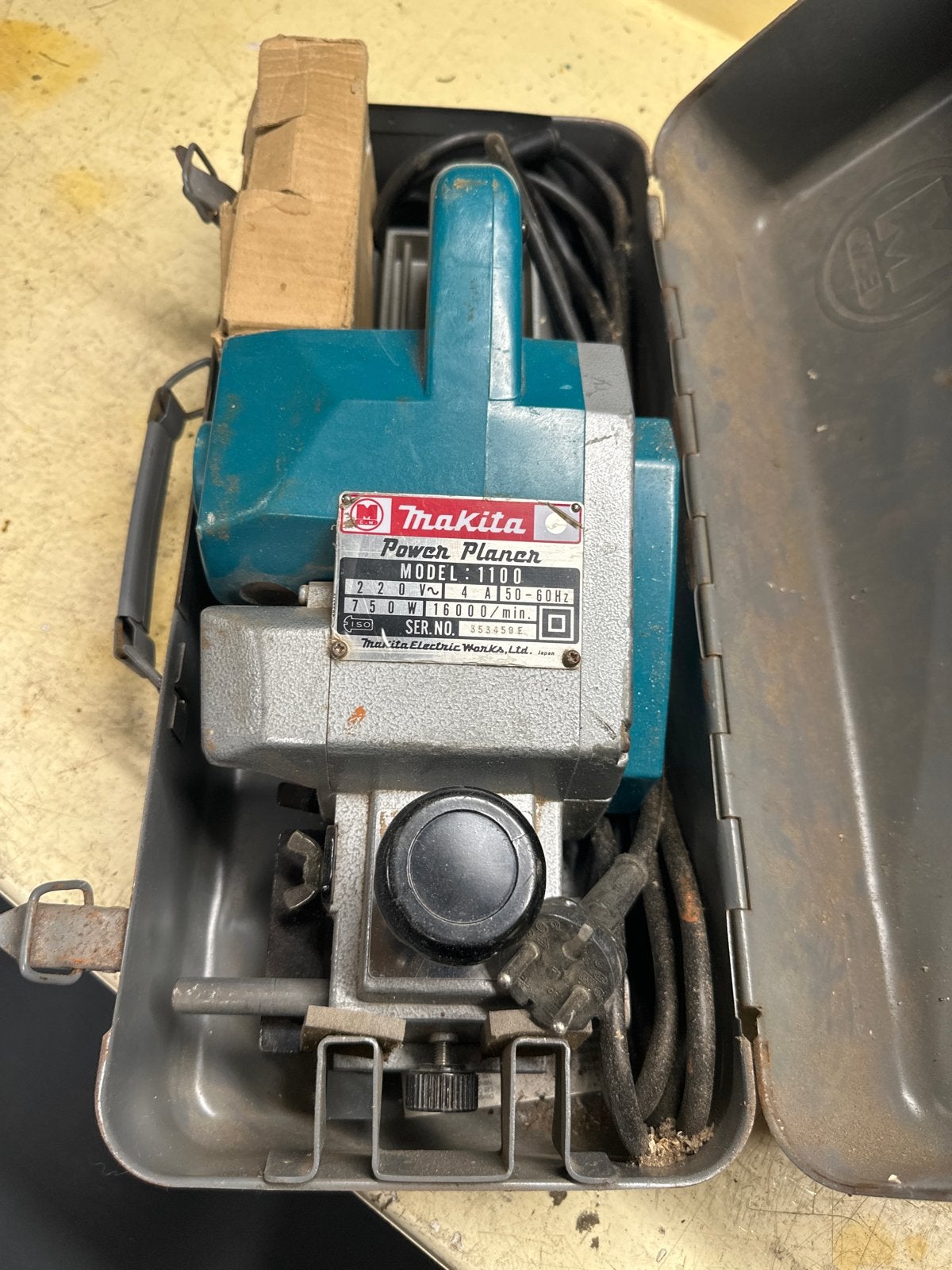 Makita Power Planer Model 1100 in koffer, Ophalen, Gebruikt