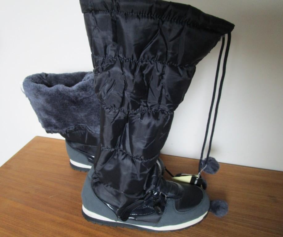 Nr.21: Snowfun winterlaarzen boots Nieuw blauw maat 38, Blauw, Overige typen, Nieuw, Ophalen of Verzenden