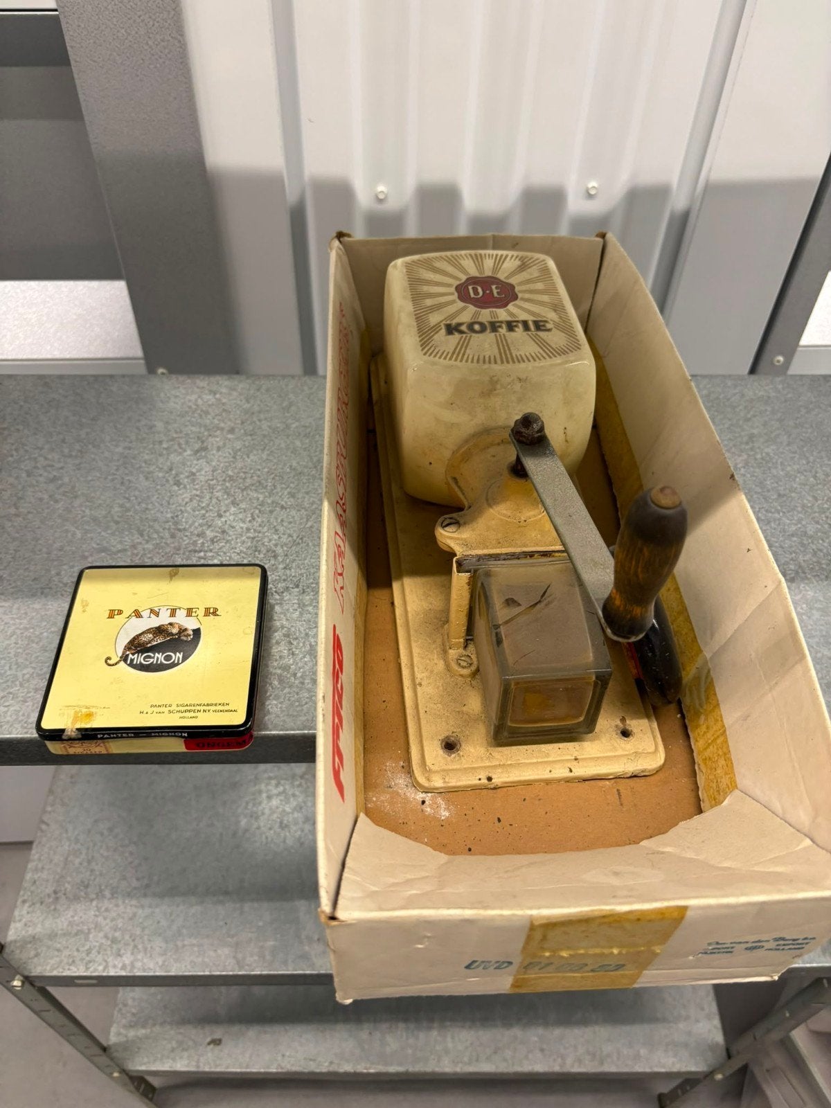 Vintage koffiemolen, Witgoed en Apparatuur, Koffiezetapparaten, Ophalen, Koffiemachine