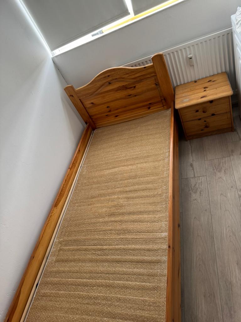 Eenpersoons bed, Huis en Inrichting, Slaapkamer | Complete slaapkamers, Ophalen, Gebruikt, Eenpersoons