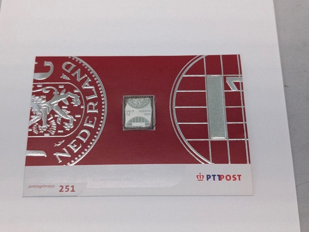 zilveren postzegel, Ophalen of Verzenden, Na 1940, Postfris