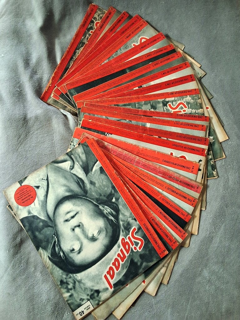Signaal 1942, Ophalen of Verzenden, Overige soorten, Nederland, Boek of Tijdschrift