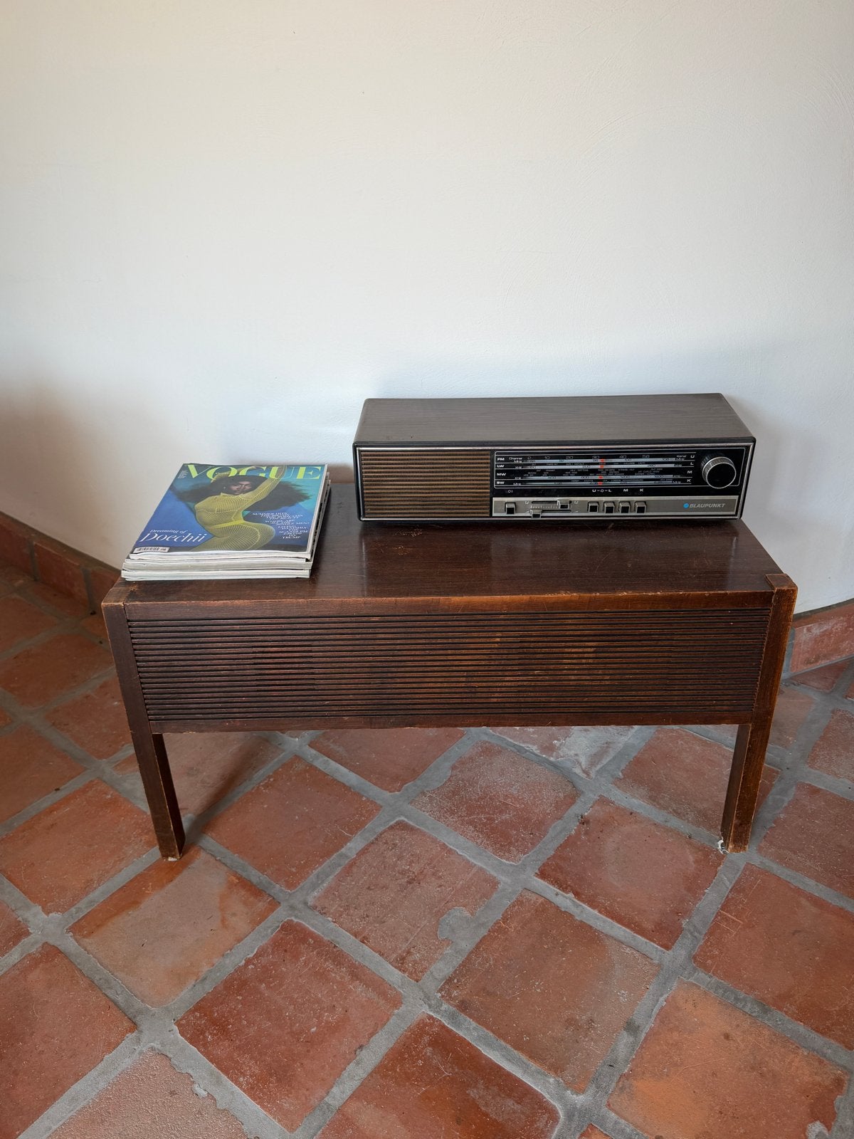 Vintage radio met box (kastje), Ophalen, Gebruikt, Radio