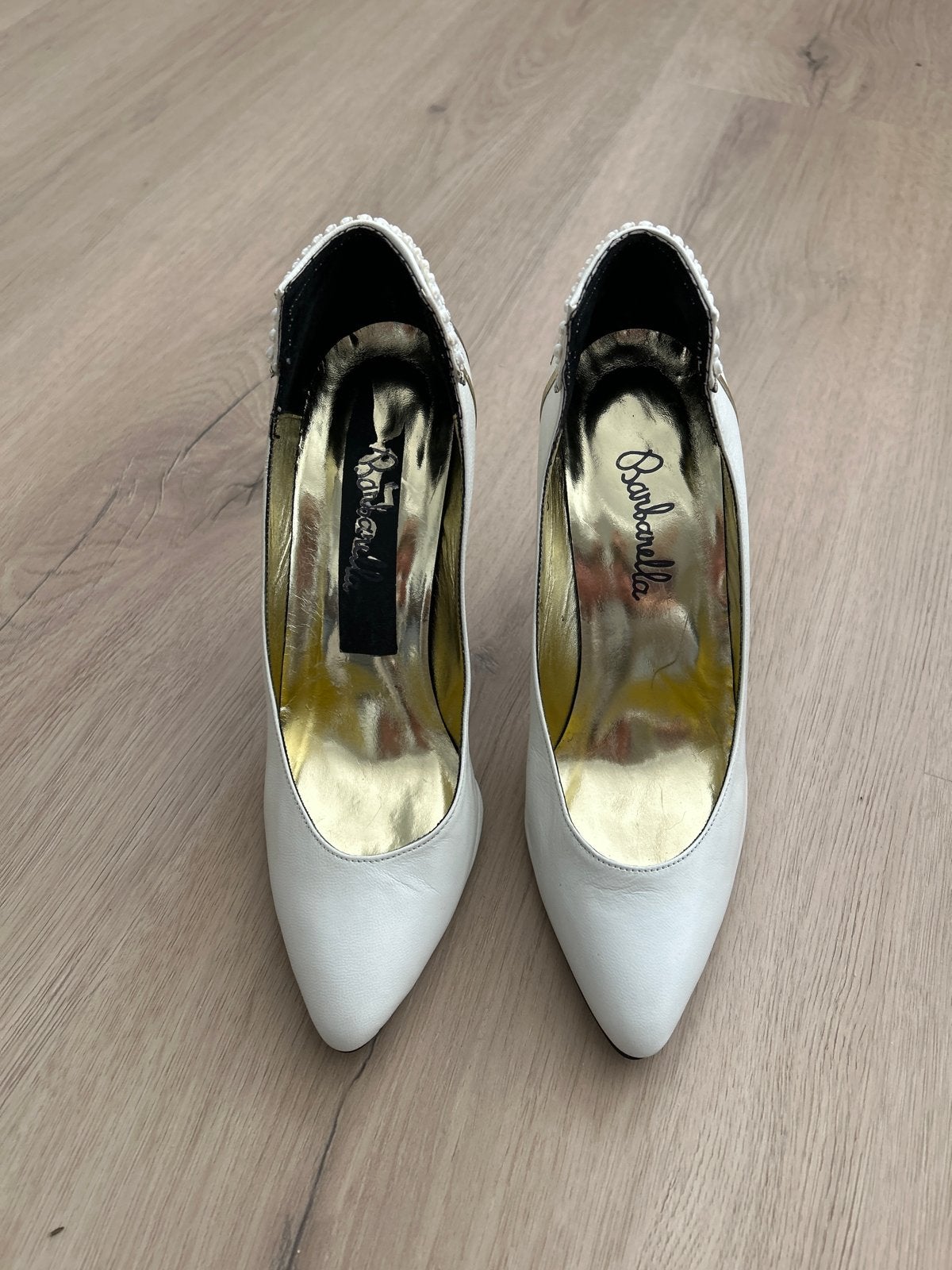 Witte pumps met strass steentjes - Maat 37, Ophalen of Verzenden, Nieuw, Wit, Pumps