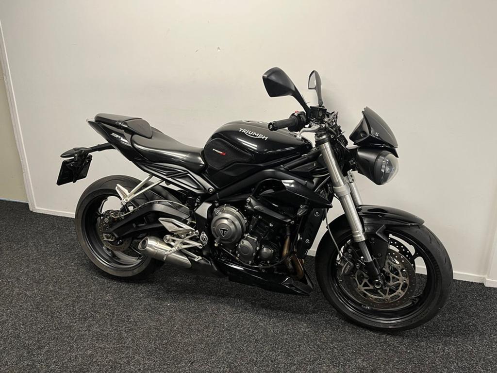 Triumph STREET TRIPLE S LEASE VOORDELIG!, Motoren, Onbekend, Minimaal motorrijbewijs A2, Triumph, 12 t/m 35 kW