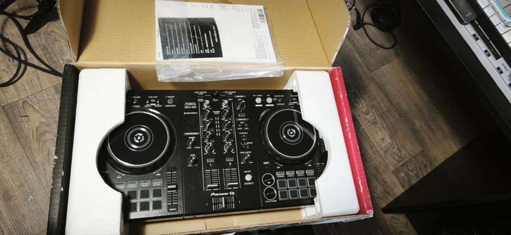 Pioneer DDJ-400 nieuwstaat. Software nog ingepakt., Muziek en Instrumenten, Dj-sets en Draaitafels, Ophalen of Verzenden, Zo goed als nieuw