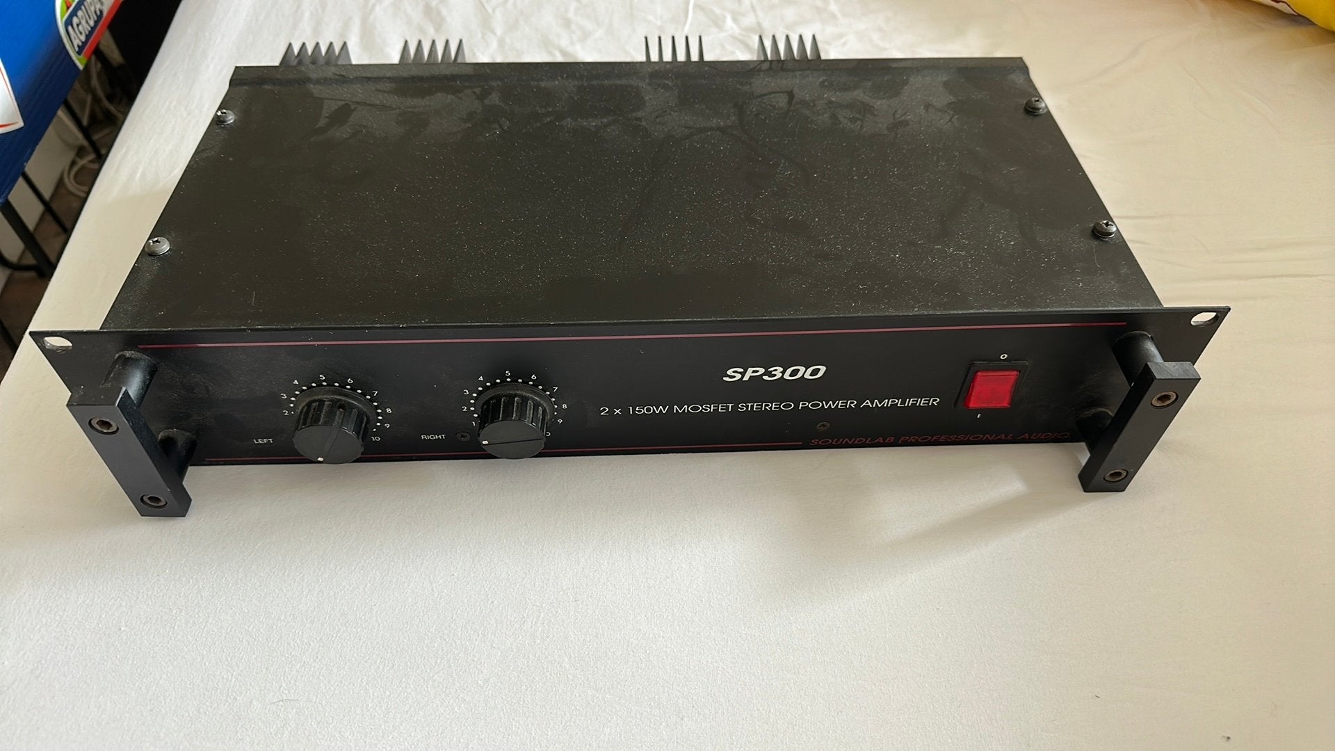 Soundlab SP 300 amp, Ophalen of Verzenden, Gebruikt, Minder dan 500 watt, P.A.