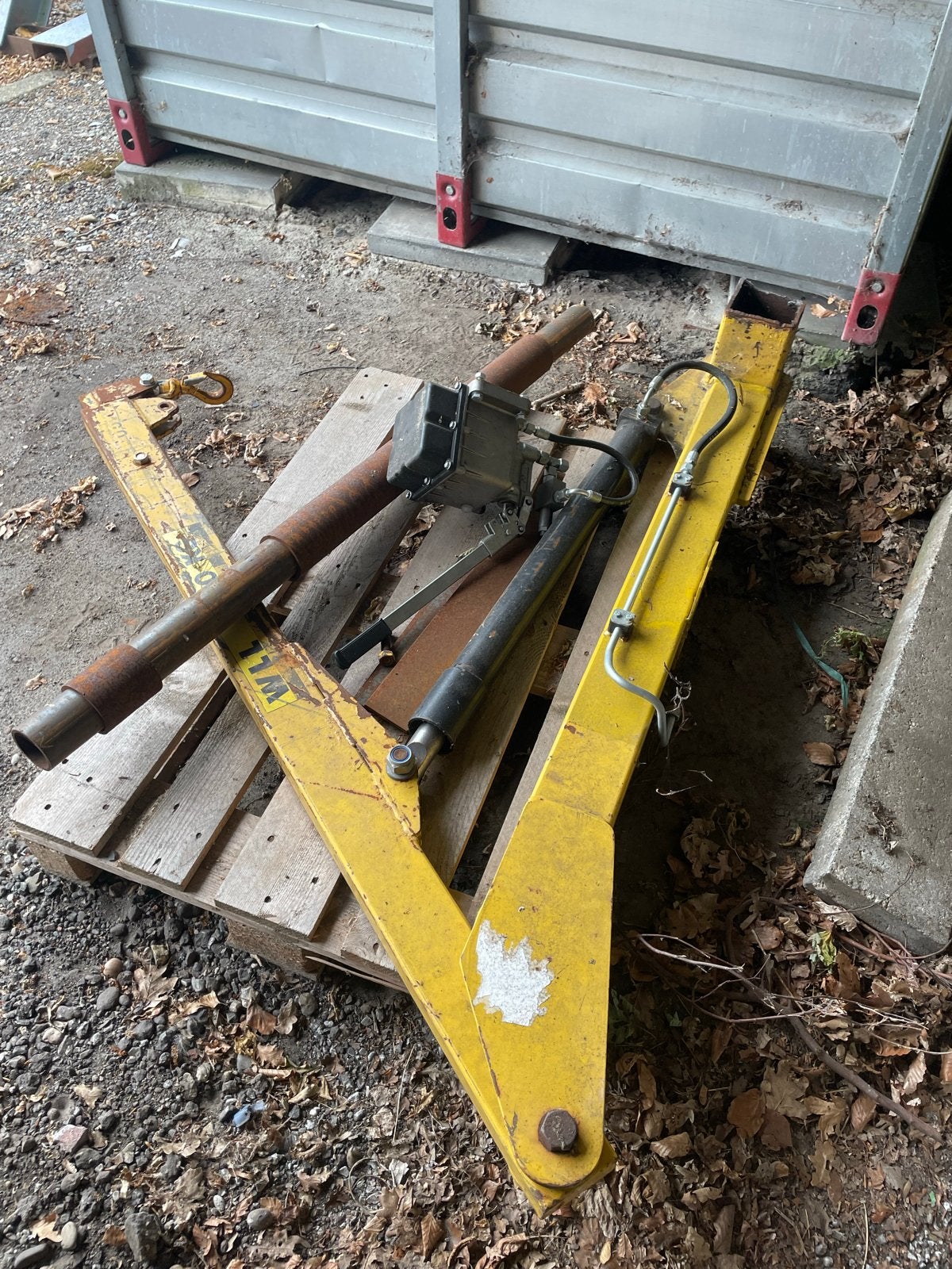 Hydraulische pomp met cilinder en aanhanger kraan, Ophalen, Gebruikt, Handmatig