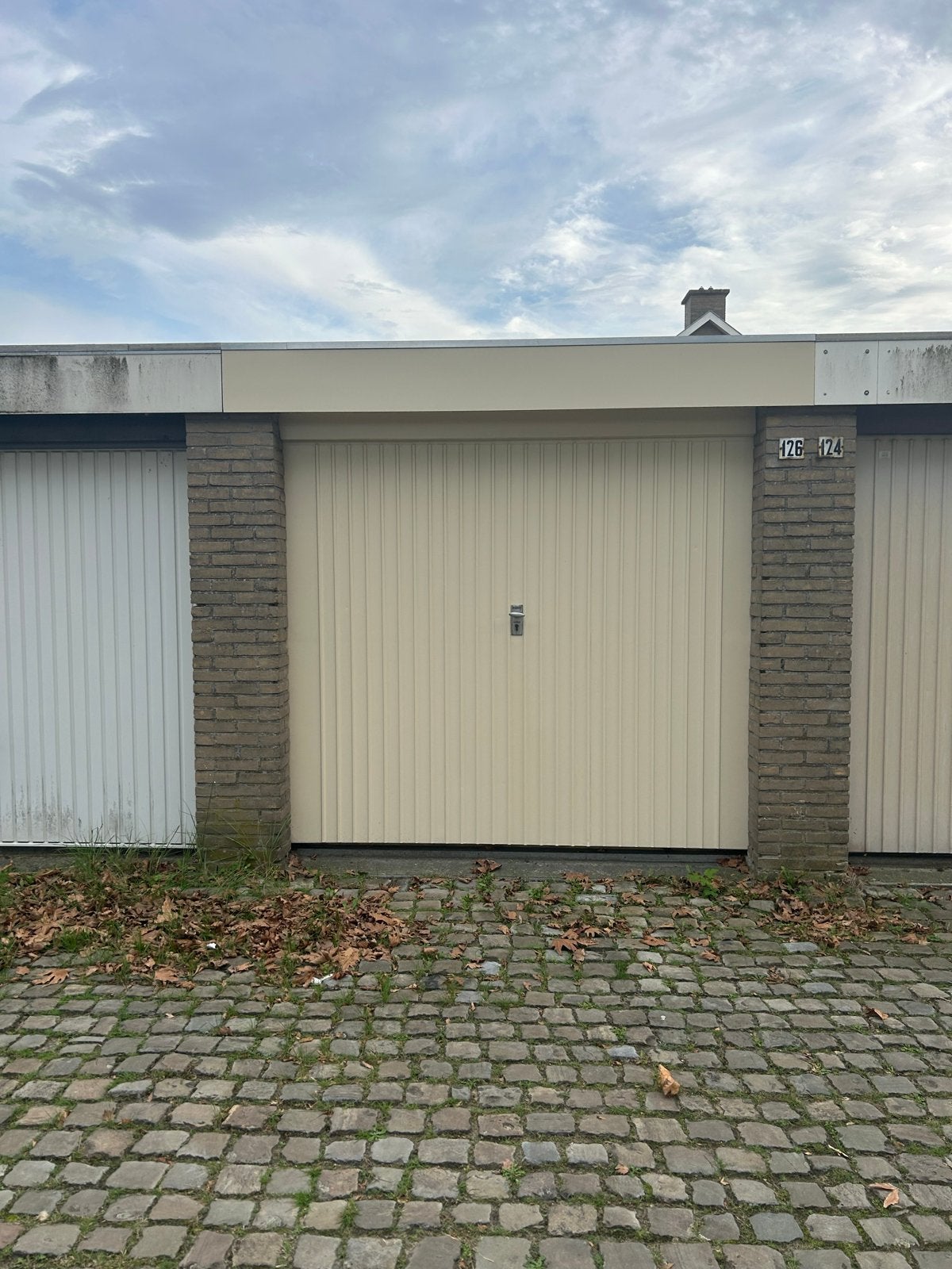 Garagebox Breda (Gastakker 126), Ophalen