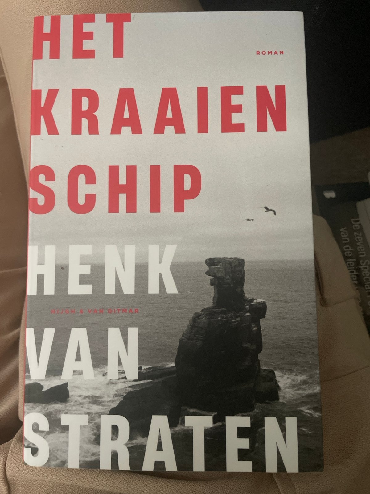 Het Kraaienschip - Henk van Straten (Roman), Ophalen of Verzenden, Zo goed als nieuw, Nederland