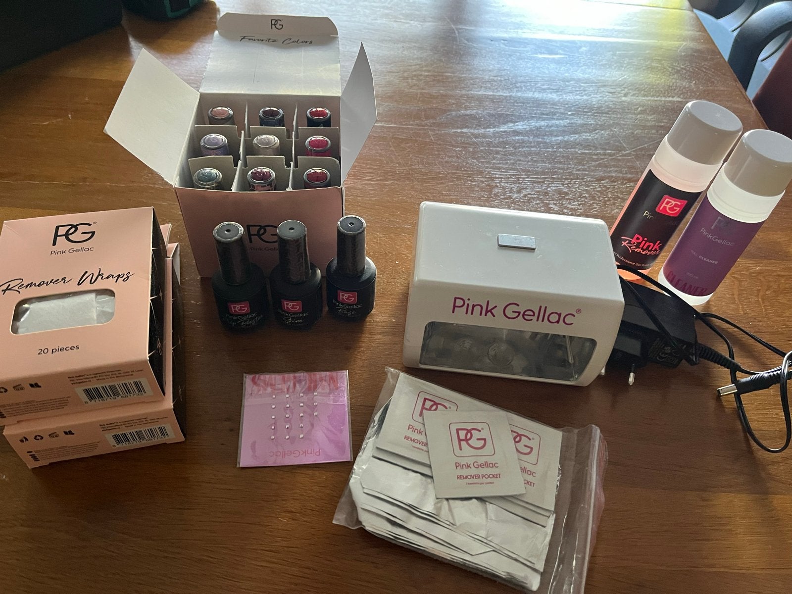 Pink Gellac Startpakket met Lamp, Gels en Accessoires, Ophalen of Verzenden, Zo goed als nieuw, Overige typen
