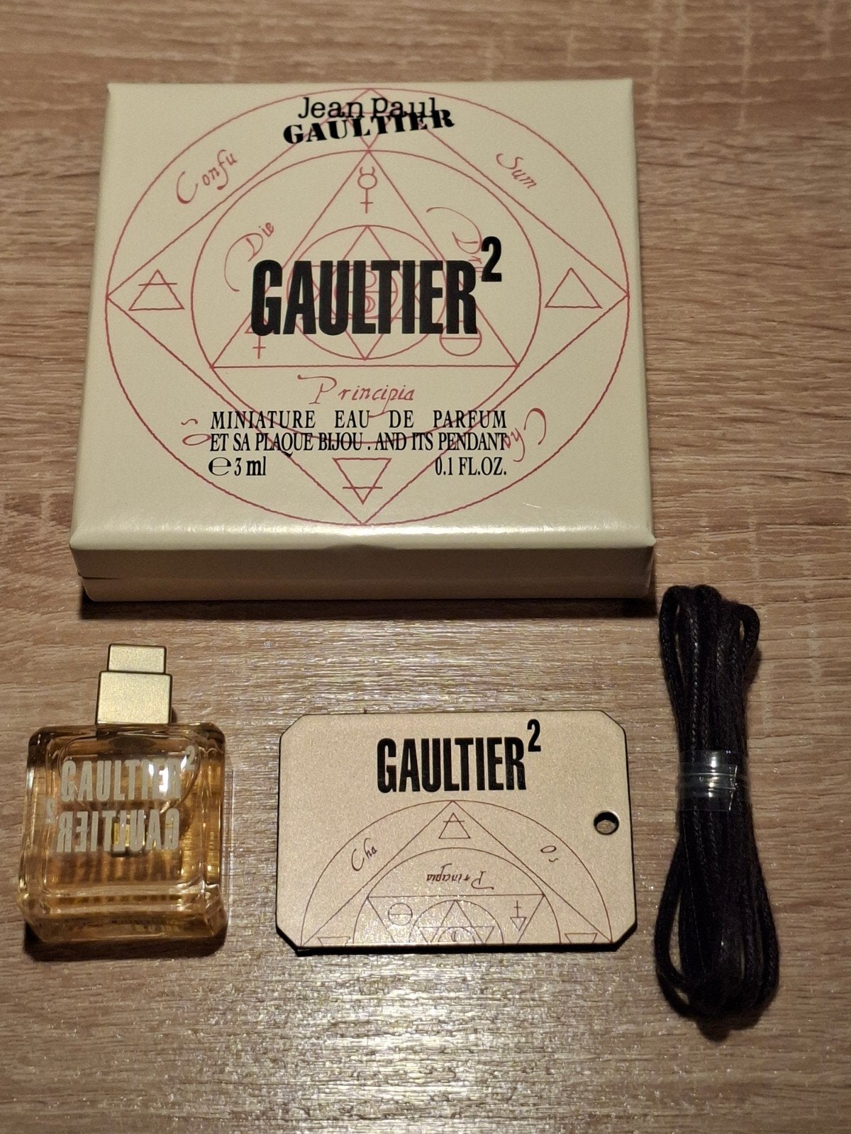 Jean Paul Gaultier 'Gaultier²' miniatuur met hanger, Verzamelen, Ophalen of Verzenden, Nieuw, Miniatuur, Gevuld