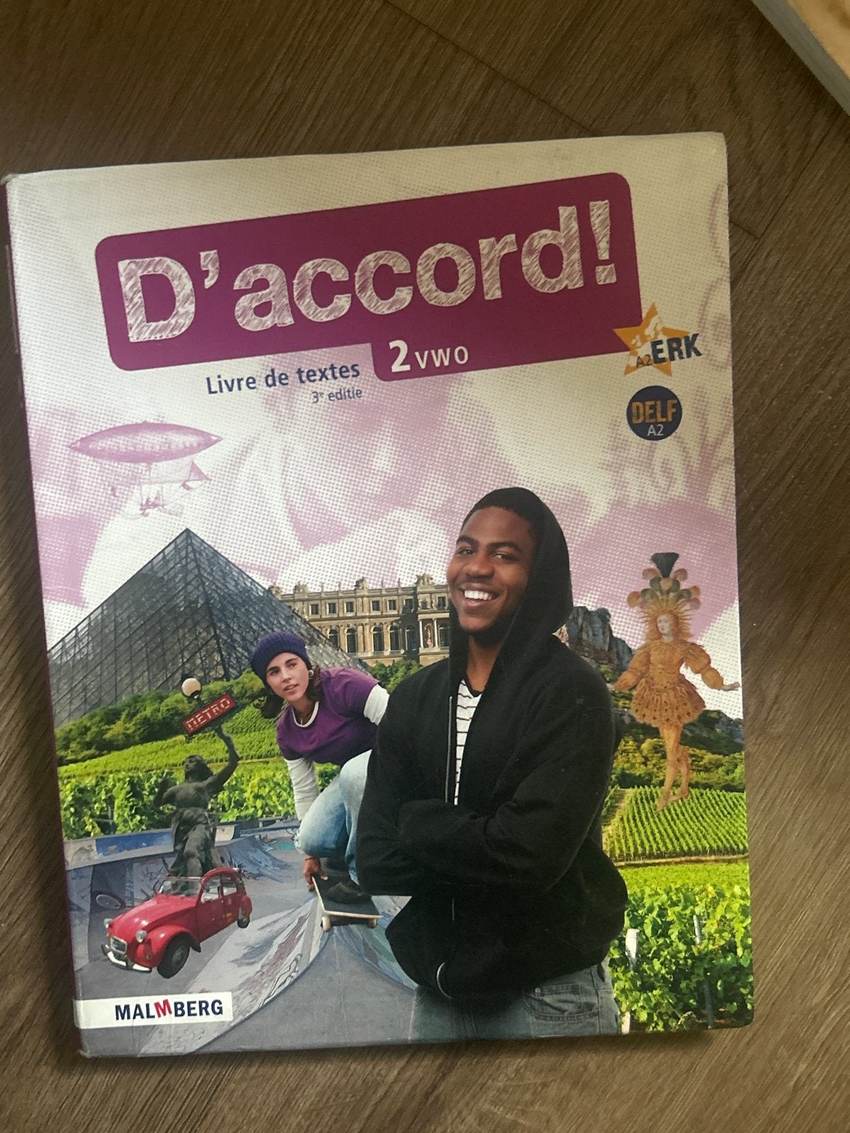 D'accord! 2 vwo Livre de textes 3e editie Malmberg, Ophalen of Verzenden, Zo goed als nieuw, VWO, Frans