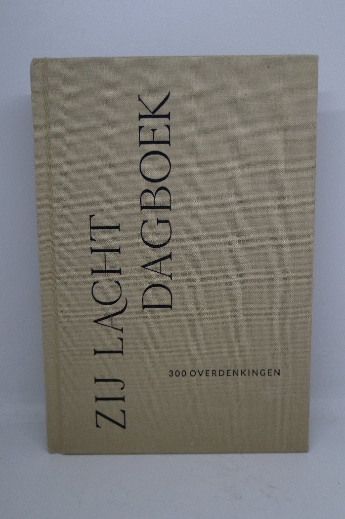Zij lacht Dagboek, Boeken, Godsdienst en Theologie, Ophalen of Verzenden, Zo goed als nieuw