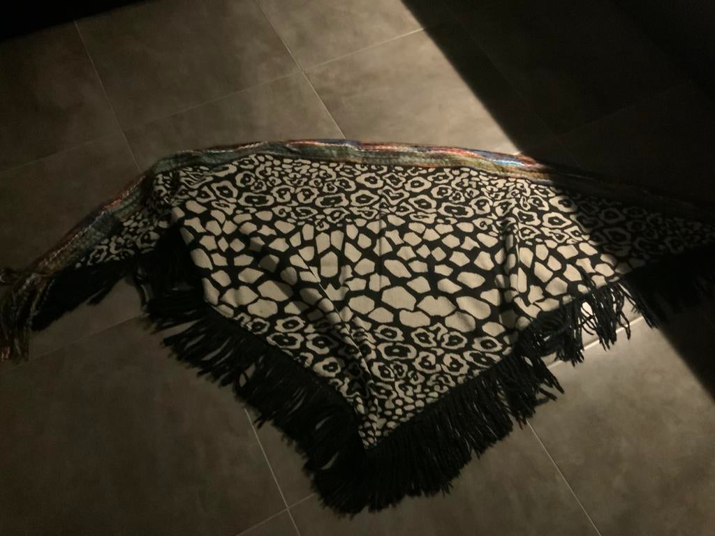 Ibiza grote omslagdoek, Ophalen of Verzenden, Zo goed als nieuw, Rond