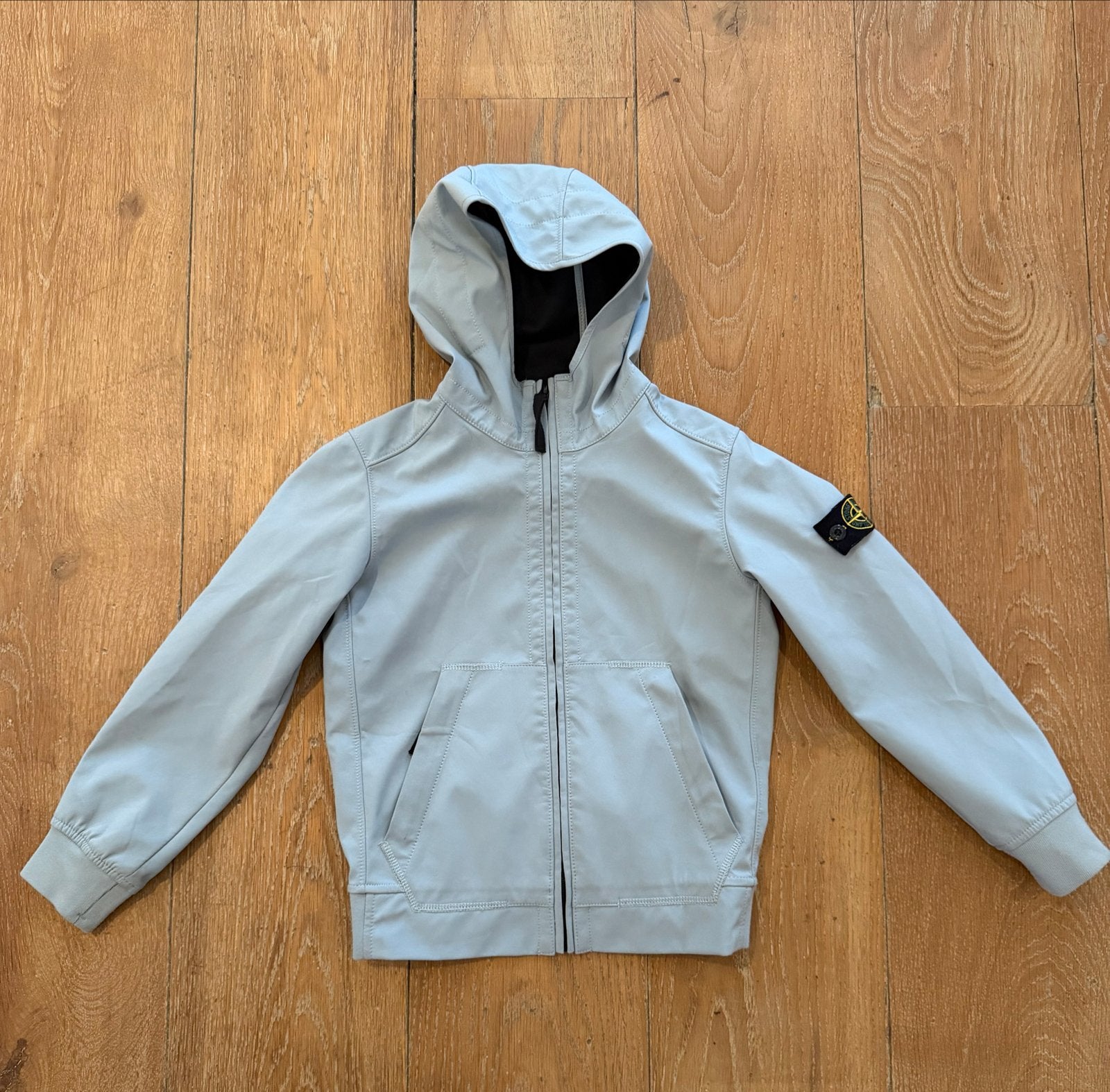 Stone Island Soft Shell Jas Maat 8 / 128, Ophalen of Verzenden, Zo goed als nieuw, Jongen, Jas