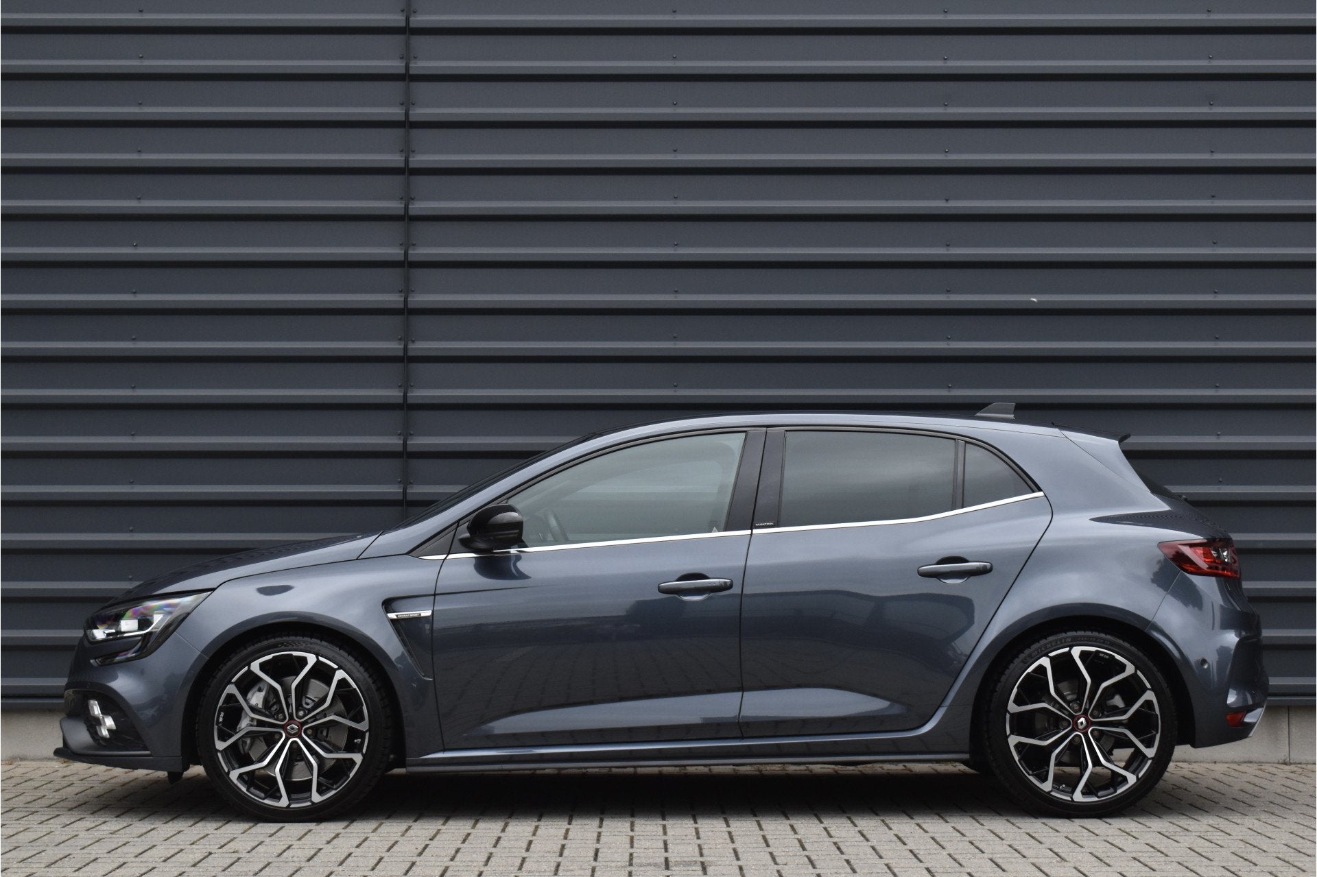 Renault Mégane 1.8 TCe 280 RS | 4Control | Head-Up | CarPla, Auto's, Renault, Gebruikt, 4 cilinders, 14 km/l, Automatische klimaatregeling