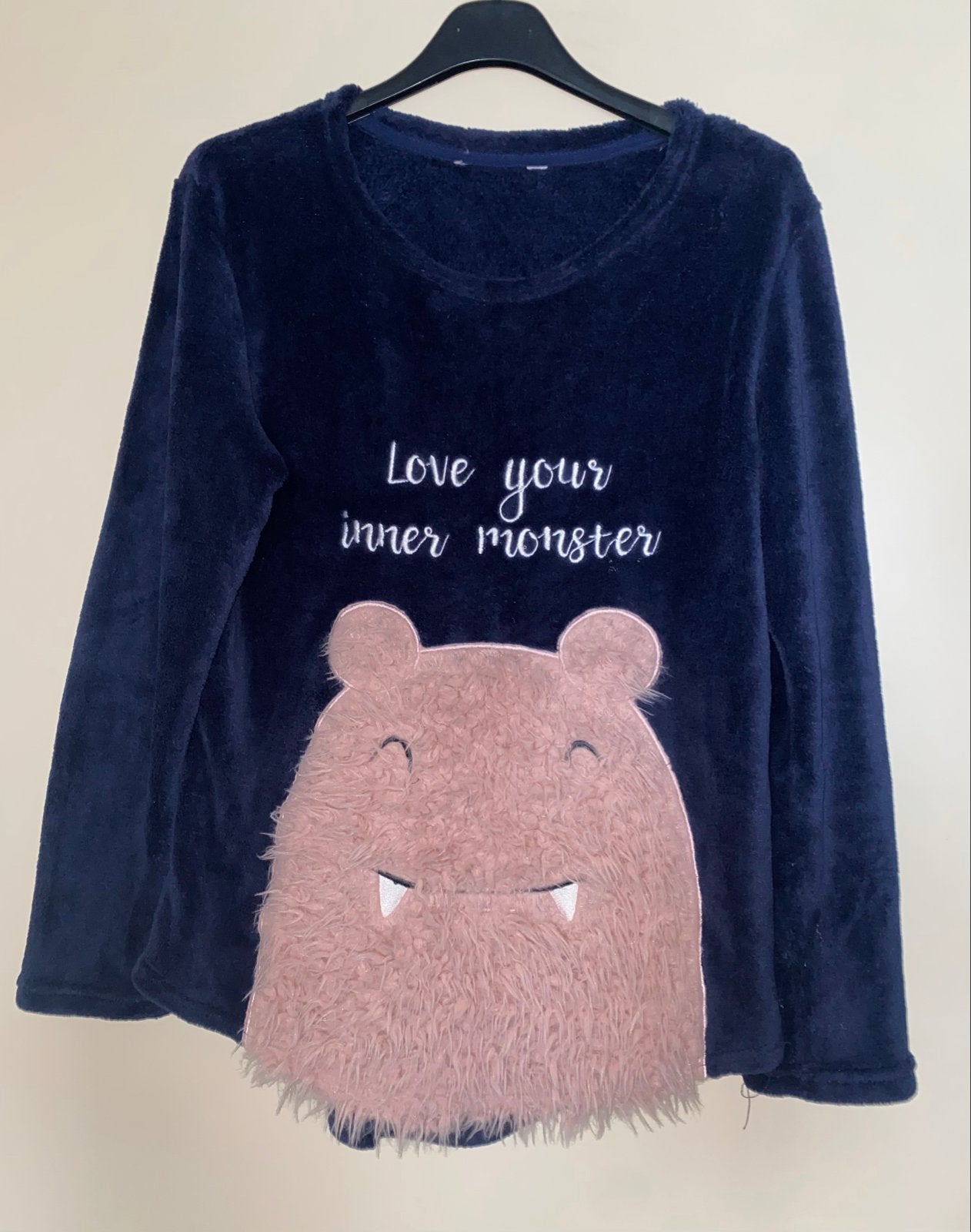 Hunkemöller fleece trui 'Love your inner monster' zgan, Ophalen of Verzenden, Zo goed als nieuw, Maat 38/40 (M)