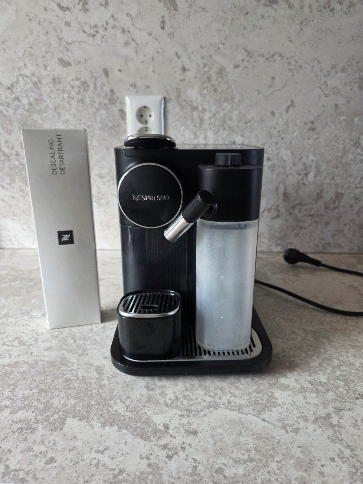 De'Longhi Nespresso Gran Lattissima EN640.B Zwart, Ophalen, Koffiemachine