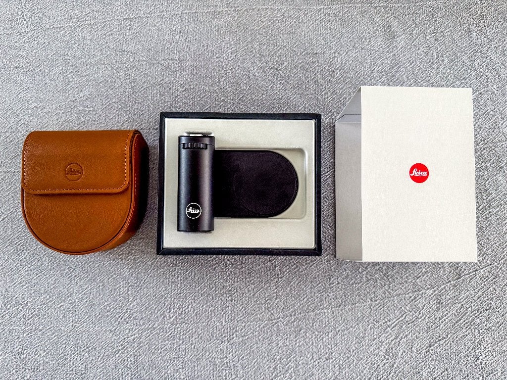 Leica 18562 LUX Grip en Leica 18598 Leather case, Ophalen of Verzenden, Nieuw, Overige Merken, Geen optische zoom