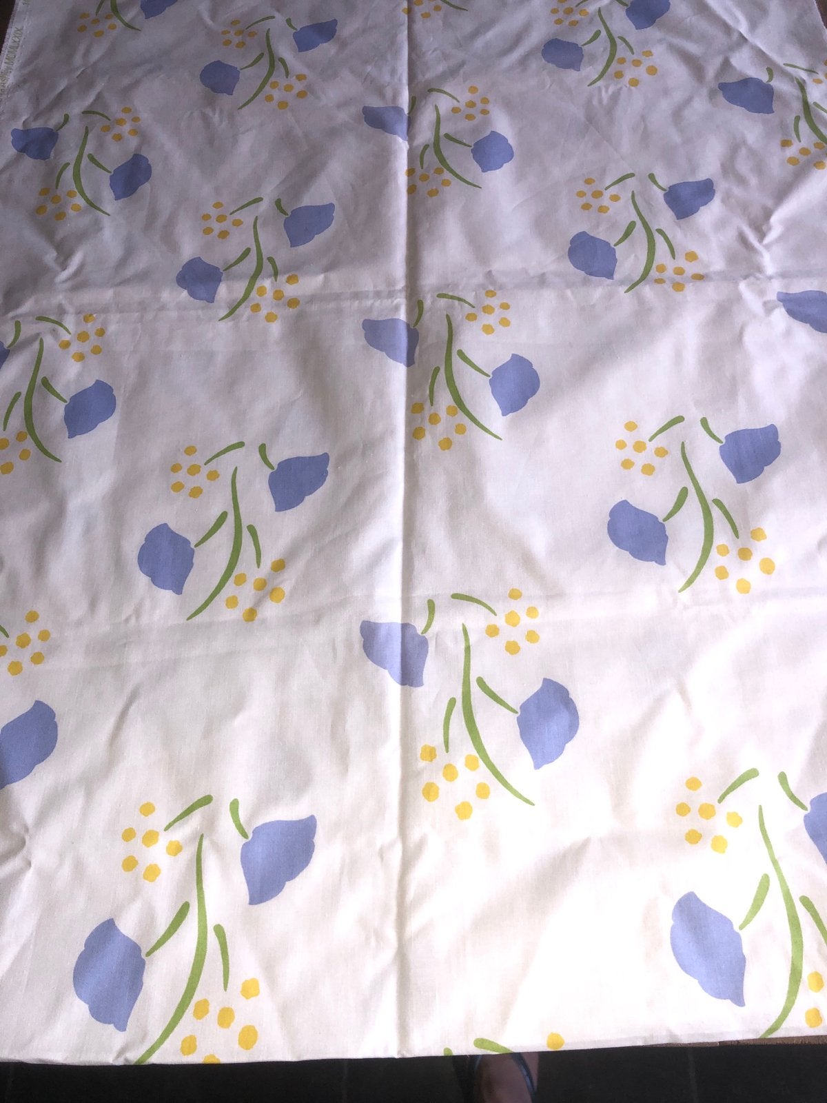 Laura Ashley katoenen stof - bloemenprint, Hobby en Vrije tijd, Stoffen en Lappen, Ophalen, Meerkleurig, Zo goed als nieuw, 30 tot 120 cm