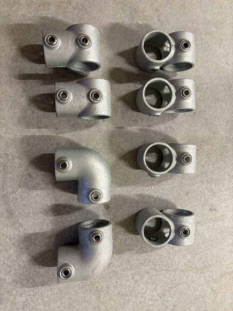 8 stuks buiskoppelingen gietijzer 48,3mm, Ophalen of Verzenden, Nieuw, Reclamebord