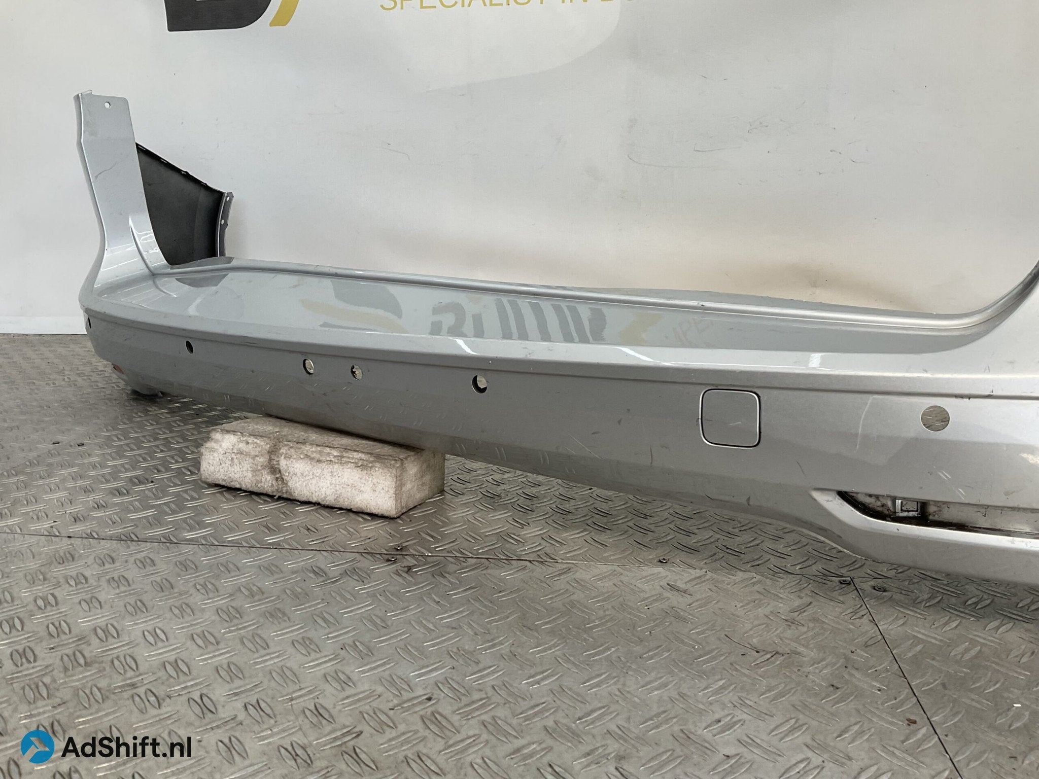 Bumper Volkswagen VW Caddy 5 V 2K7 Cargo 2K7807421A Achterbu, Bumper