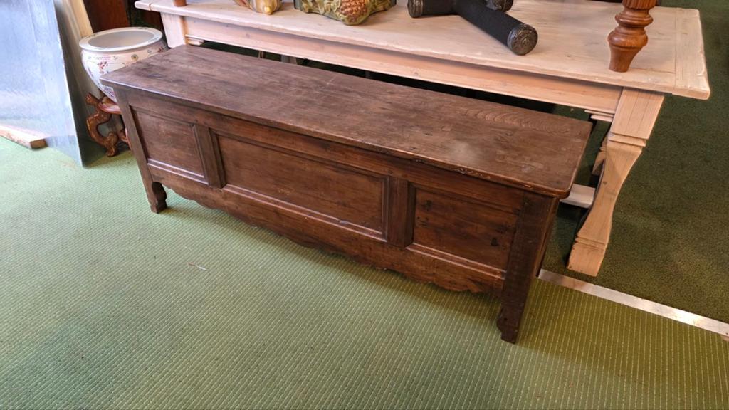 Frans provinciaal kastanje houten dekenkist, Antiek en Kunst, Ophalen