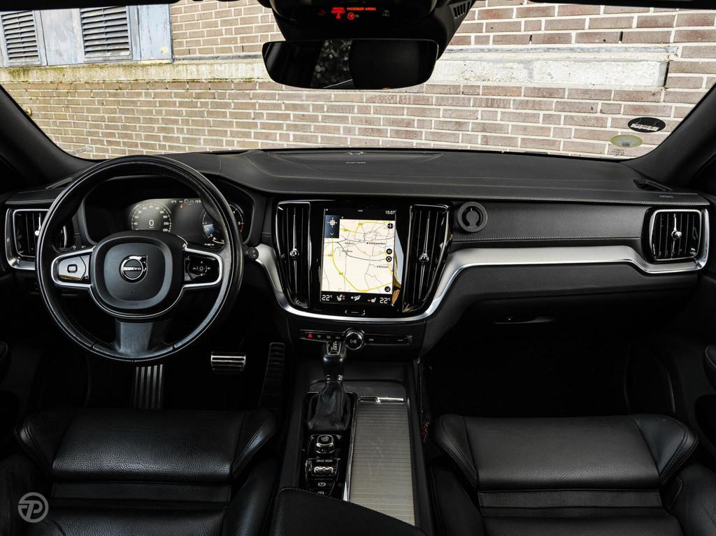 Volvo V60 2.0 D4 Inscription | Panoramadak | Intellisafe Pro, Auto's, Adaptive Cruise Control, Gebruikt, Leder, Diesel