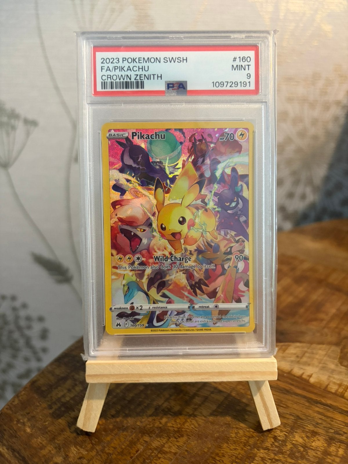 Pokemon TCG - Pikachu #160 PSA 9 (Crown Zenith), Ophalen of Verzenden, Nieuw, Losse kaart, Foil
