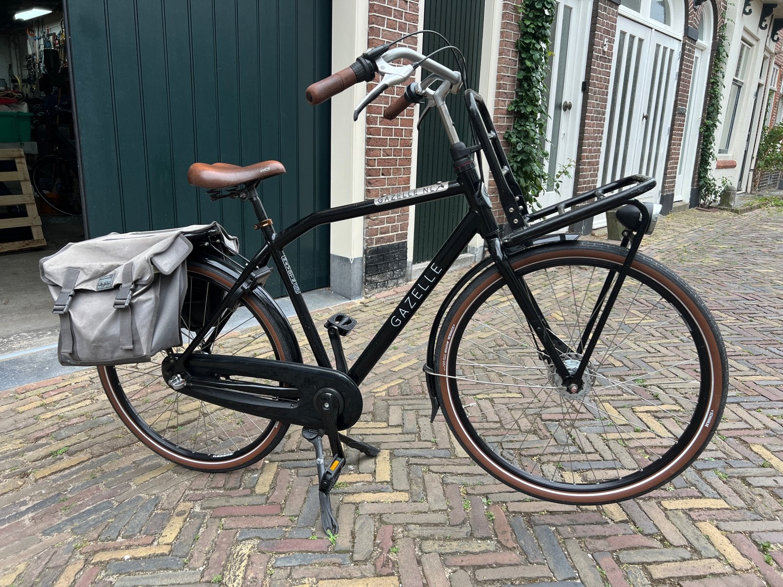 Gazelle Heavy Duty NL 54cm Herenfiets met tassen en slot, 53 tot 57 cm, Ophalen of Verzenden, Gebruikt, Gazelle