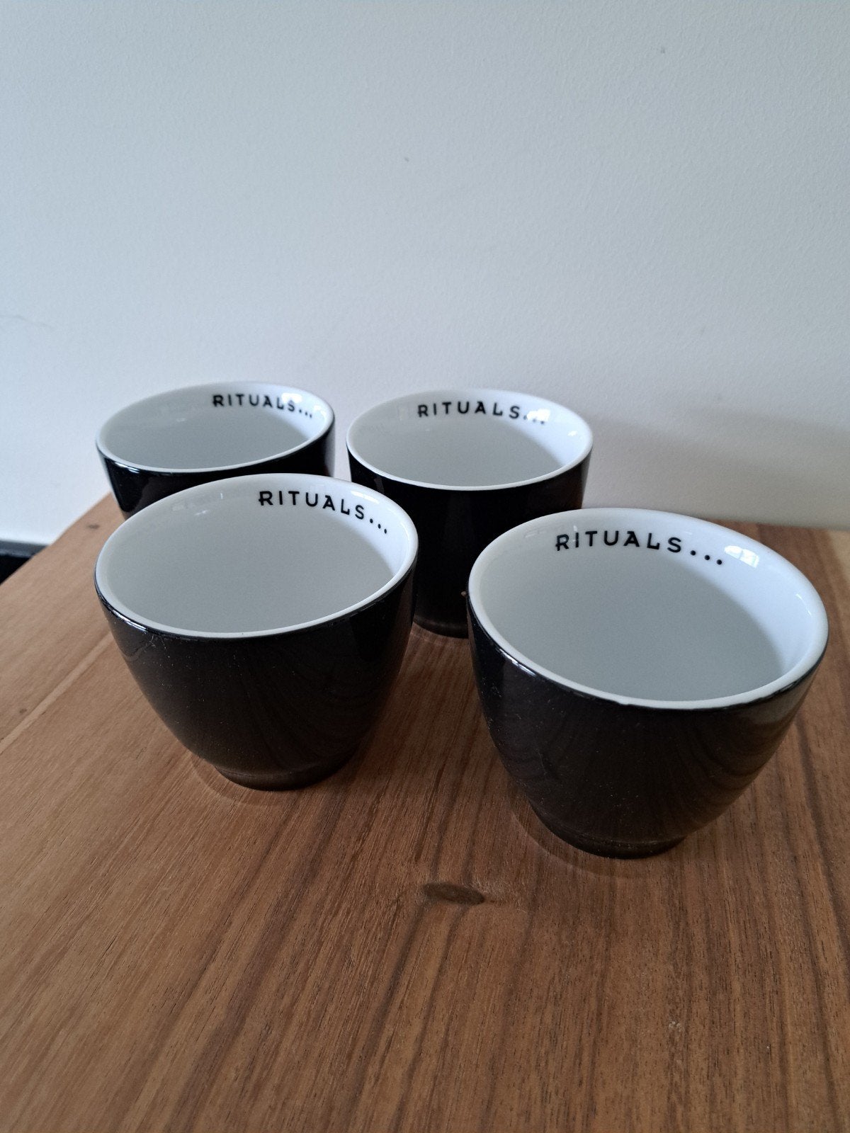 Rituals 4 zwarte kommen, Huis en Inrichting, Ophalen of Verzenden, Overige stijlen, Kom(men)