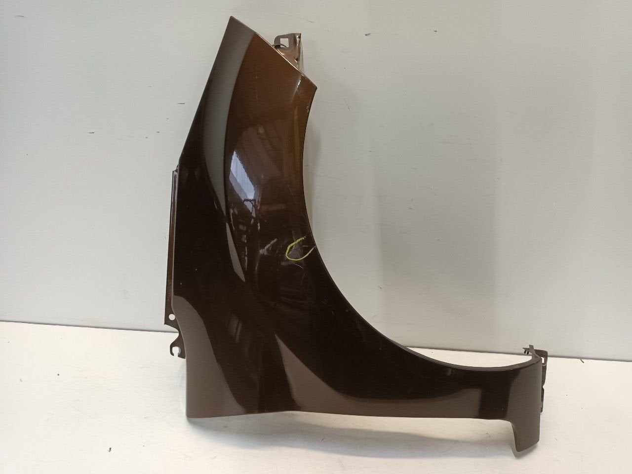 Spatbord rechts voor Ford Fiesta, Onderdelen@venauto.nl, Van der Ven Autorecycling B.V., Gebruikt, Ettenseweg 76, 4706 PB Roosendaal, The Netherlands