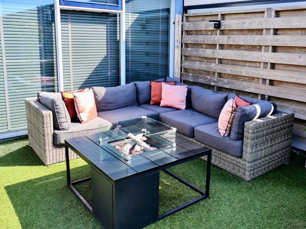 loungebank + stoel + hocker, Tuin en Terras, Ophalen, 5 zitplaatsen, Gebruikt, Loungeset