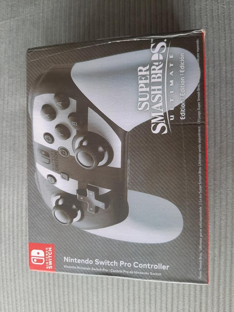 Nintendo Switch Pro Controller Super Smash Bros. Ultimate, Overige controllers, Nieuw, Ophalen of Verzenden, Draadloos