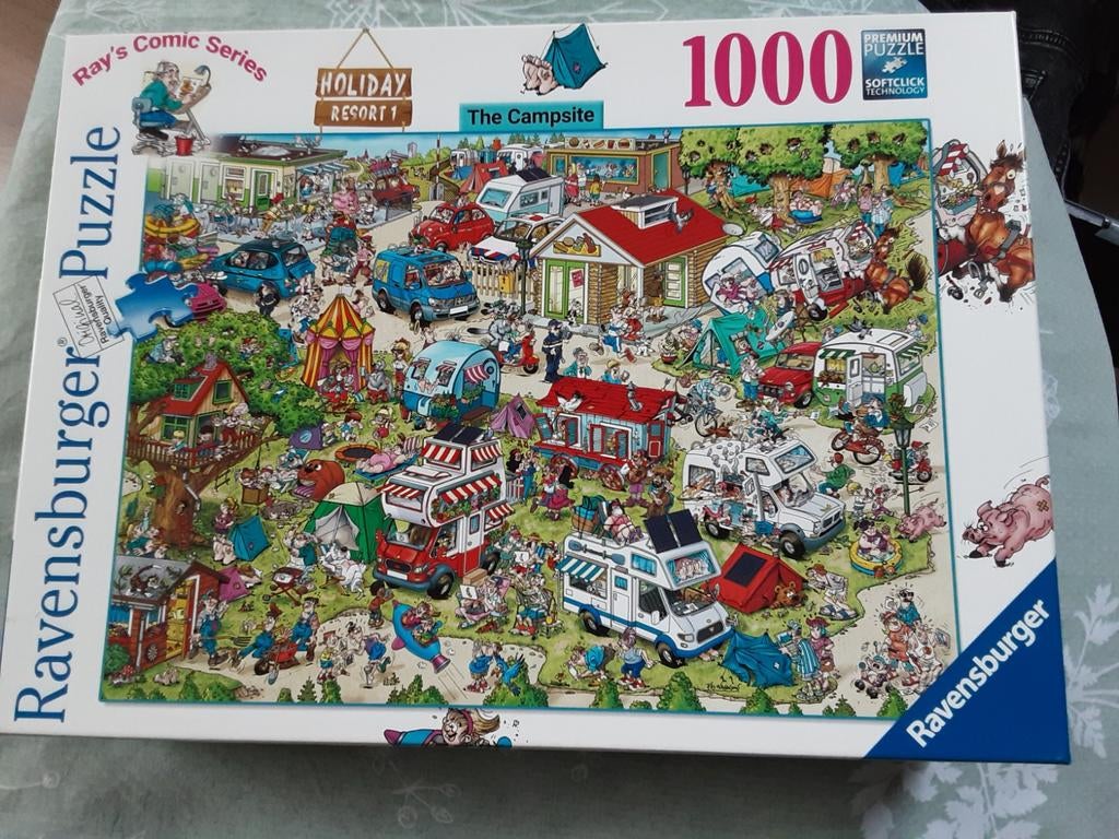 Ravensburger puzzel  Holiday resort, Ophalen of Verzenden, 500 t/m 1500 stukjes, Zo goed als nieuw
