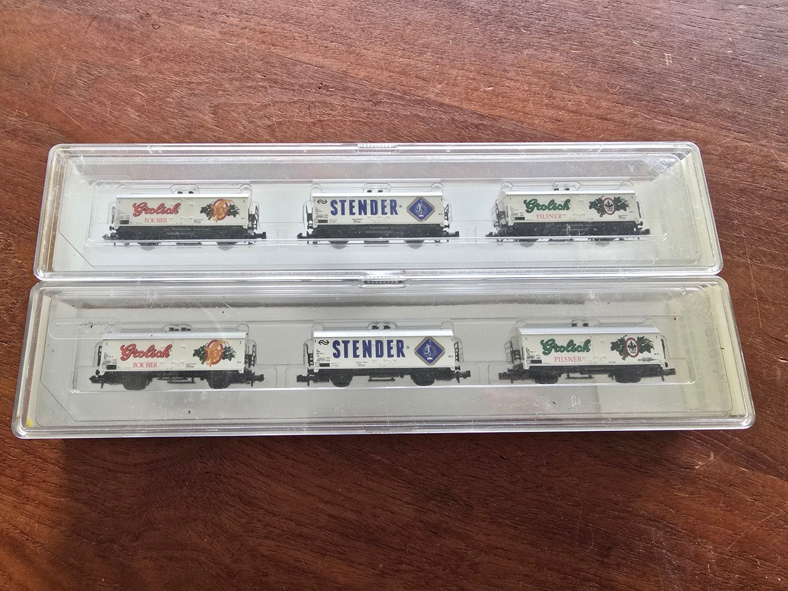 Minitrix 11053 2 sets koelwagens spoor N Grolsch Stender, Ophalen of Verzenden