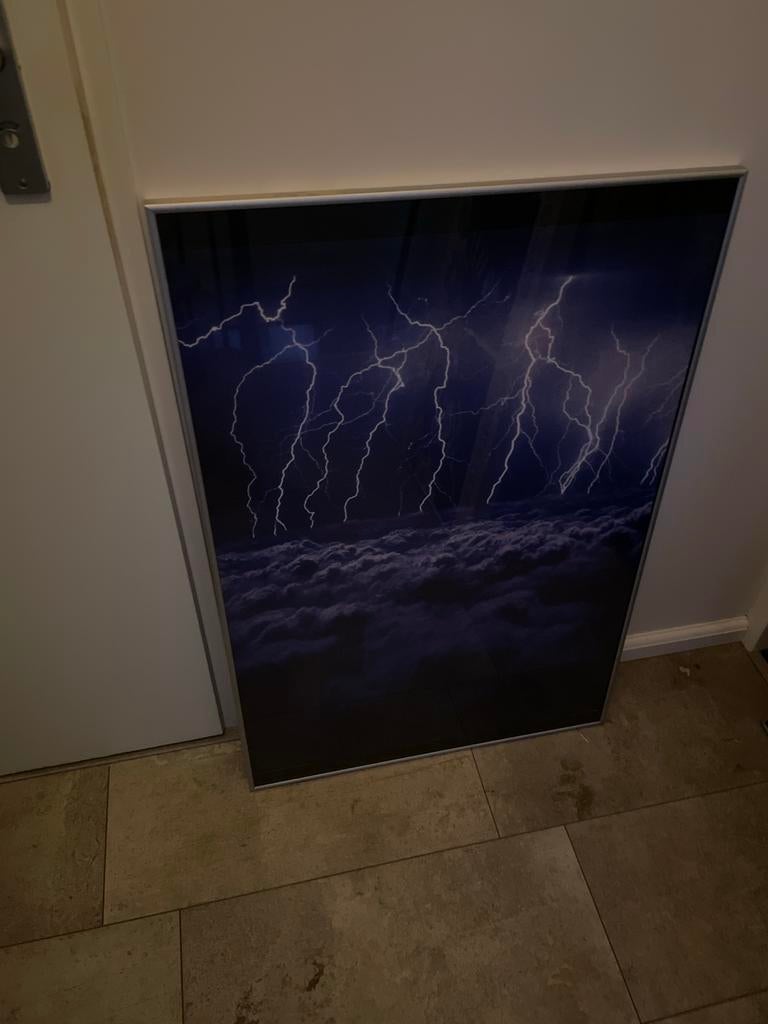 Foto in fotolijst - Bliksem boven wolken, Ophalen, Oorspronkelijke maker, Zo goed als nieuw, Foto of Poster