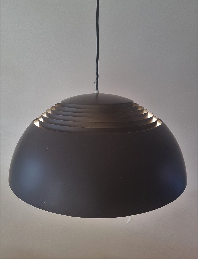 Vintage AJ Royal hanglamp, Arne Jacobson voor Louis Poulsen, Vintage design, Mid Century modern, Deens design, Kunststof, Gebruikt