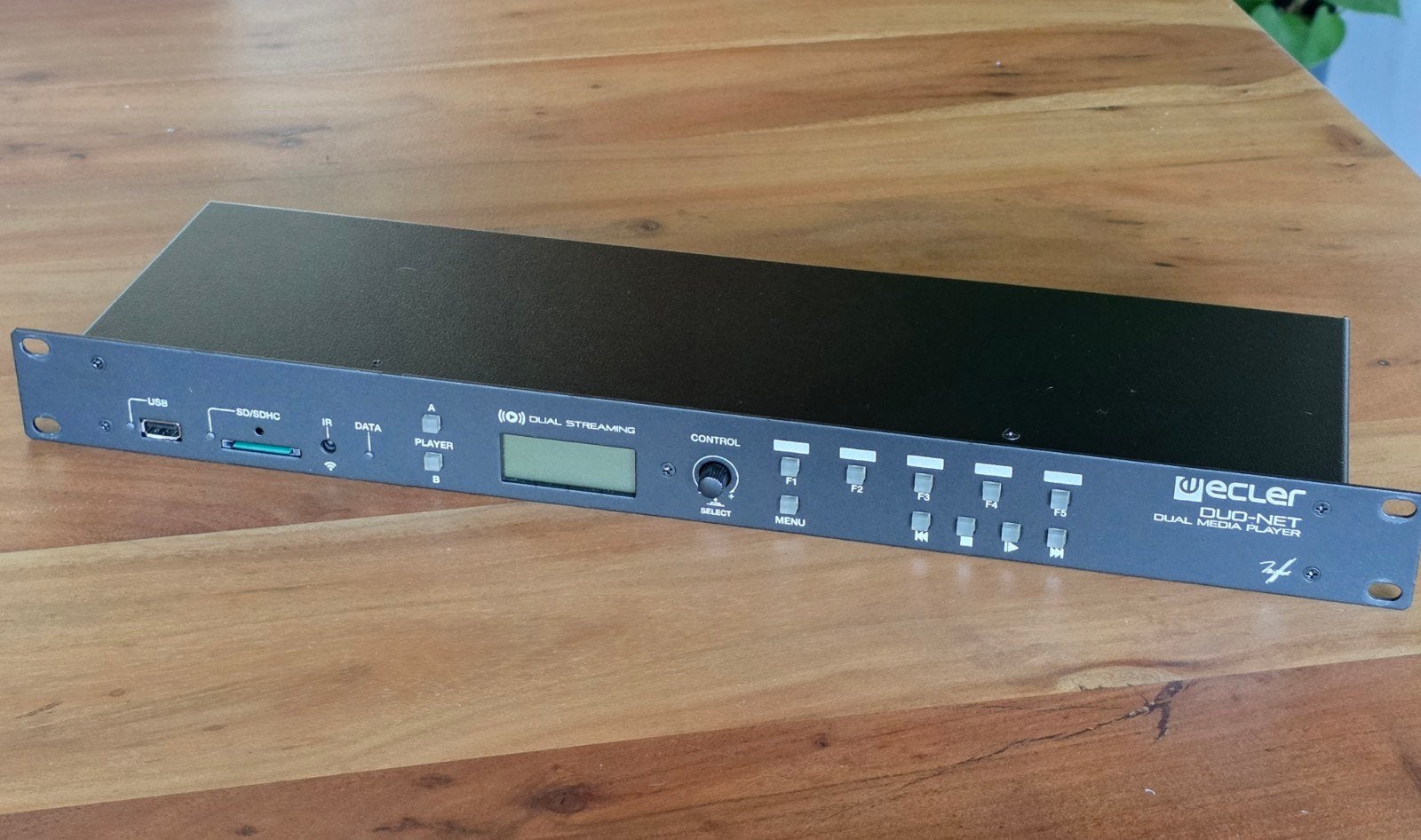 ECLER DUO-NET PLAYER DUBBELE NETWERK SPELER USB SD KAART, Ophalen, Zo goed als nieuw, USB 2, Zonder harde schijf