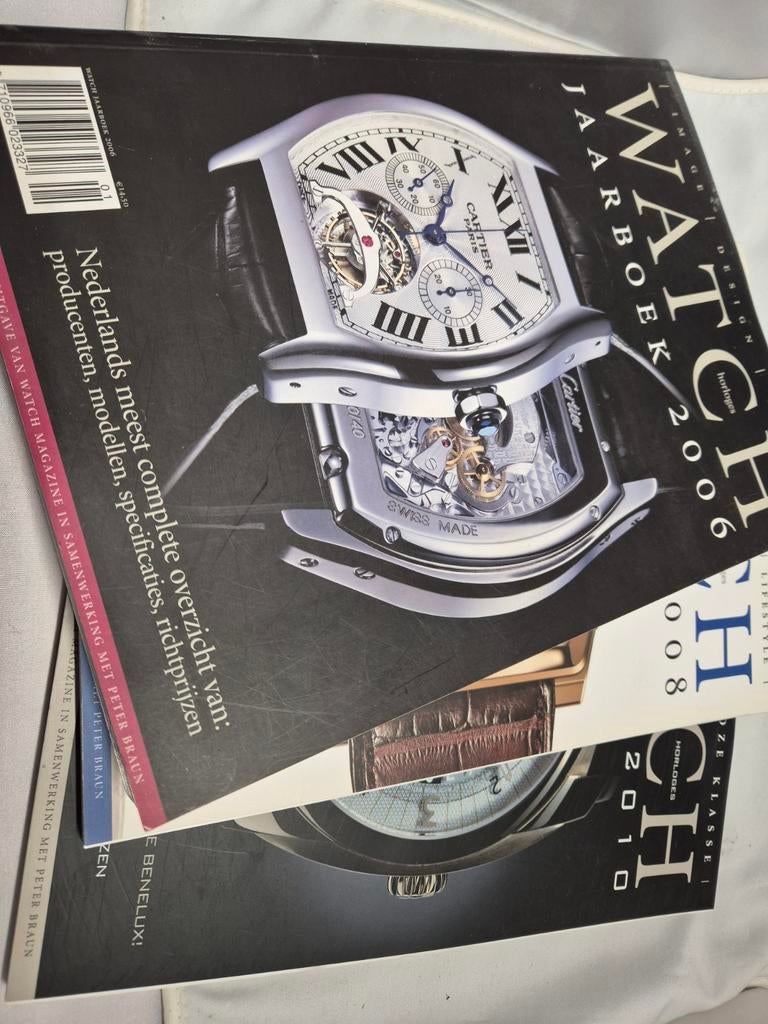 Collectie Watch Jaarboeken - Horloges, Ophalen of Verzenden, Gelezen, Peter Braun, Catalogus