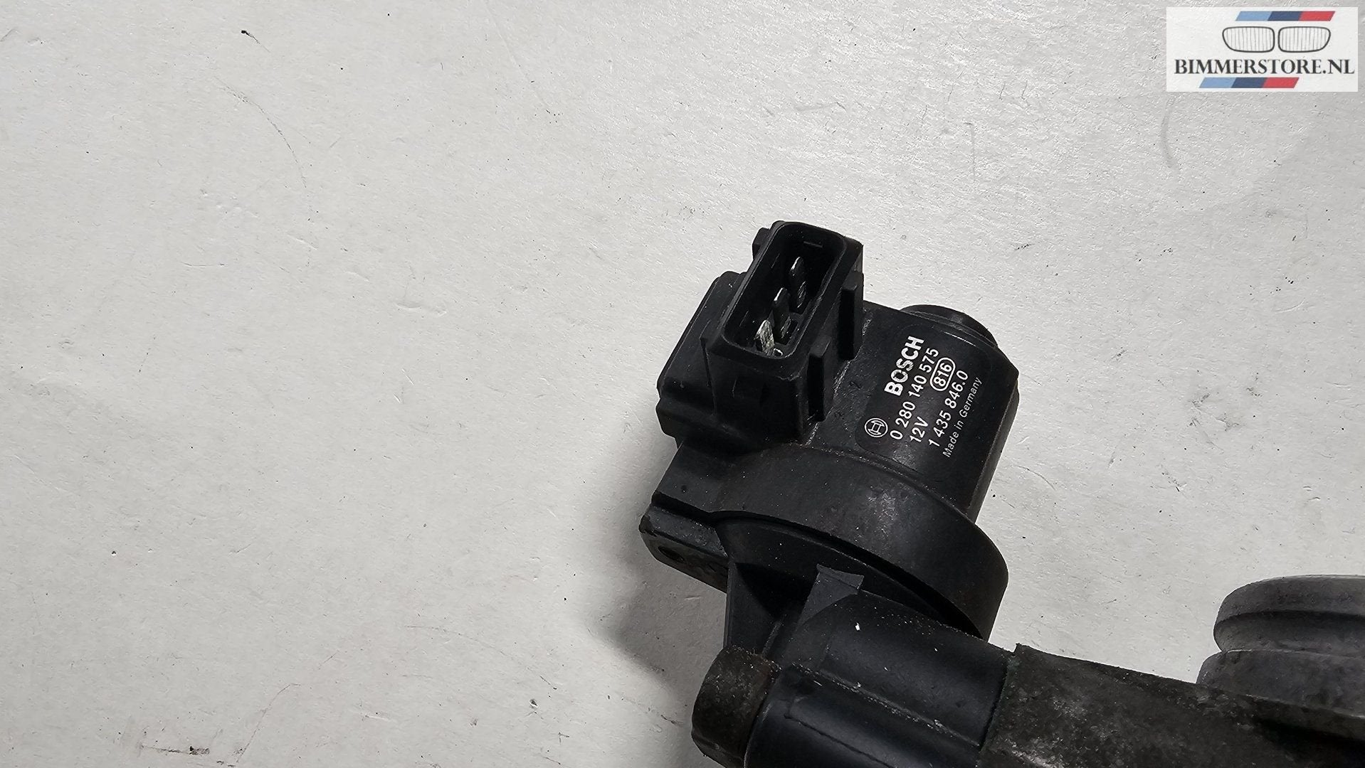 Foto 5 van Gasklephuis  M43 BMW 3 / Z3 serie E36 13541432058 1432058