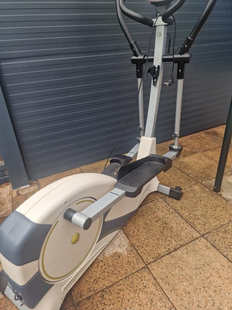 Elektrische Crosstrainer  voor €20 mag weg, Buik, Ophalen of Verzenden, Zo goed als nieuw, Crosstrainer