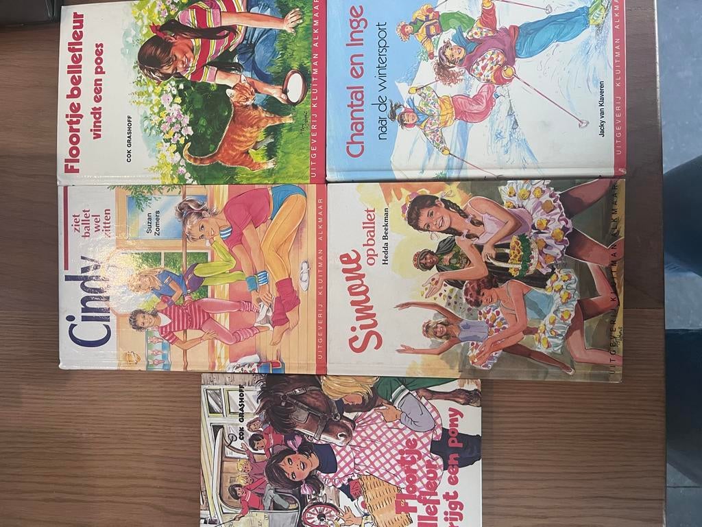 Meidenboeken: Floortje Bellefleur, Cindy, Chantal & Inge, Si, Ophalen of Verzenden, Gelezen, Fictie